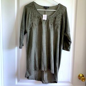 Silver Jeans Green Asymmetrical Tunic Top